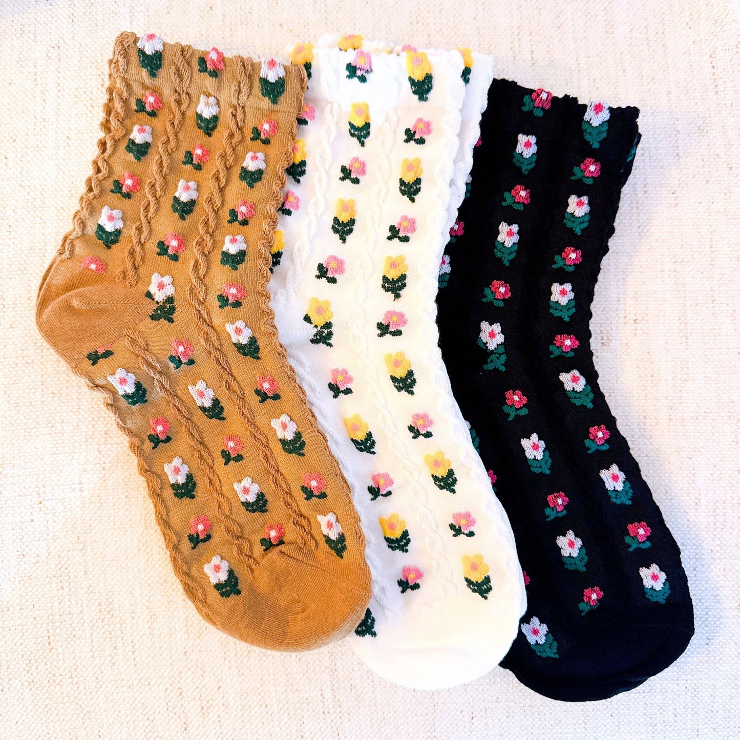Mini Flower Socks