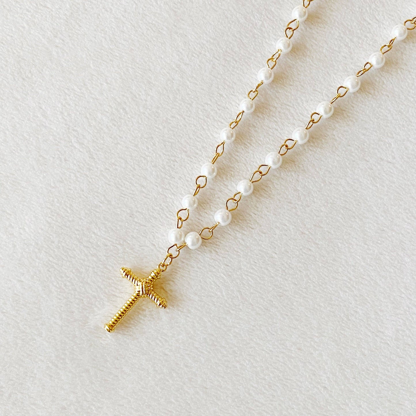 Cabled Cross Pendant Necklace - White/Gold