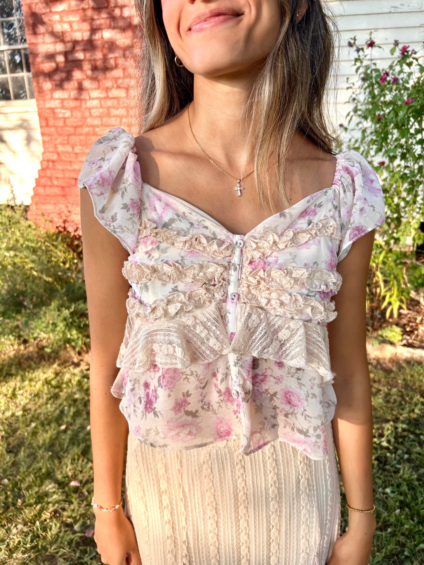 Penelope Floral Lace Top - Pink/Cream *LAST ONE*